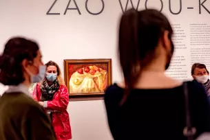 Visiteurs in situ exposition Zao Wou Ki